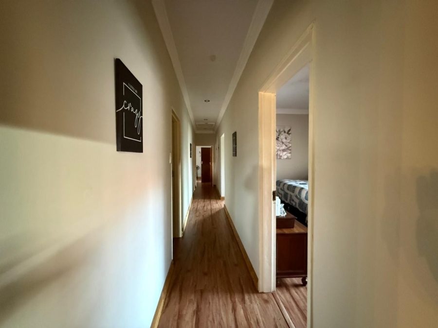 4 Bedroom Property for Sale in Naudeville Free State